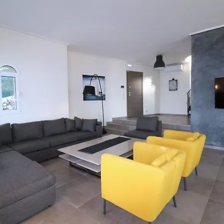 Villa Faiax Pyrgi (Corfu)