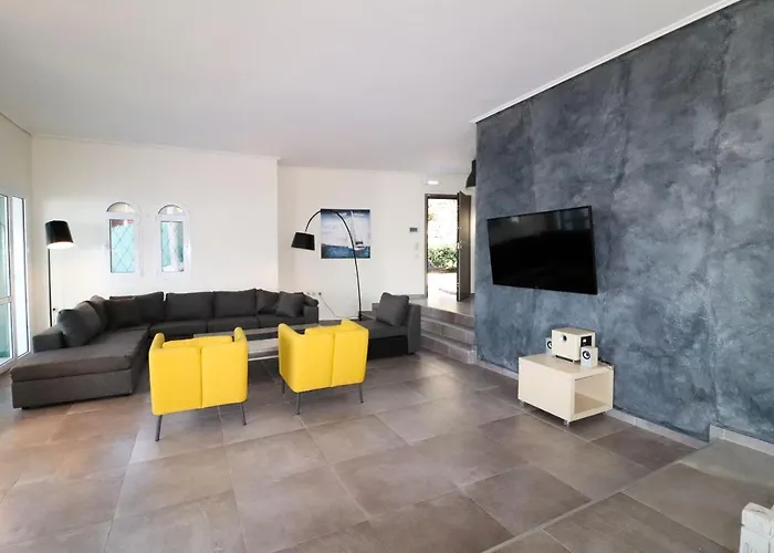 Faiax Villa *