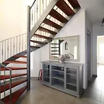 Villa Faiax *