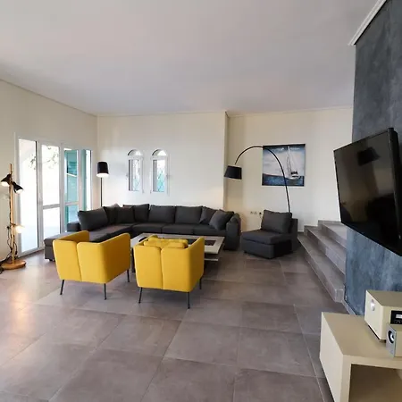 Faiax Villa *