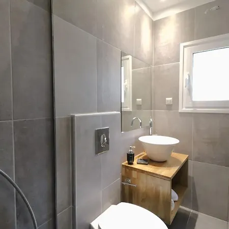 Faiax Villa *
